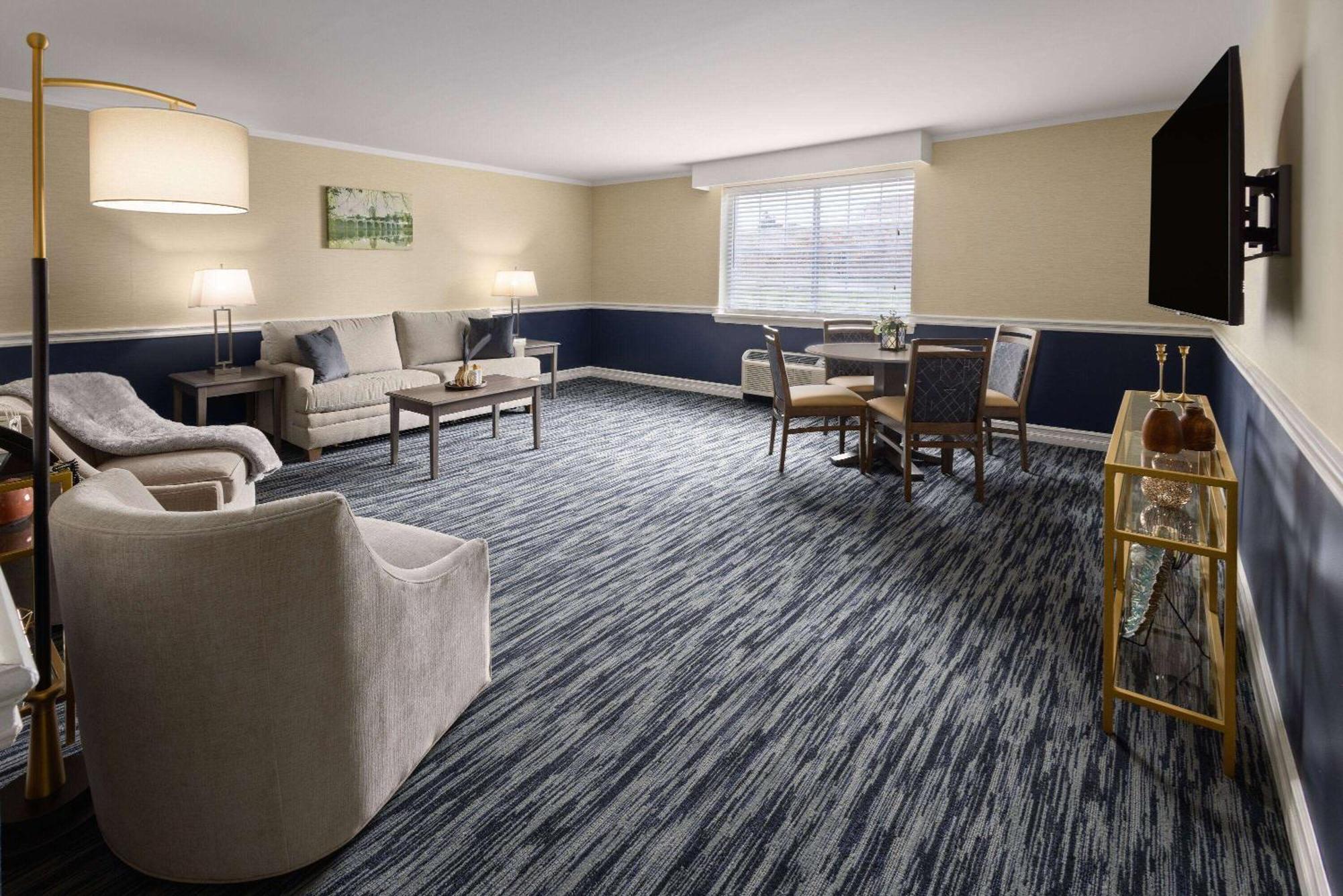 Hotel Penn Harris Harrisburg, Trademark By Wyndham
